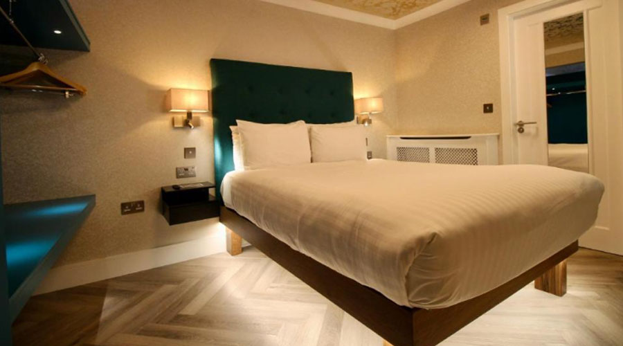 Big Family Rooms in London